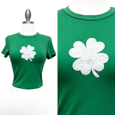 Lucky clover top