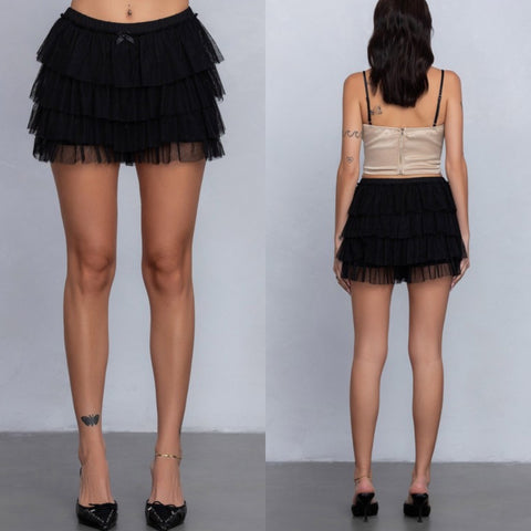 Mesh ruffle shorts w/ribbon detail